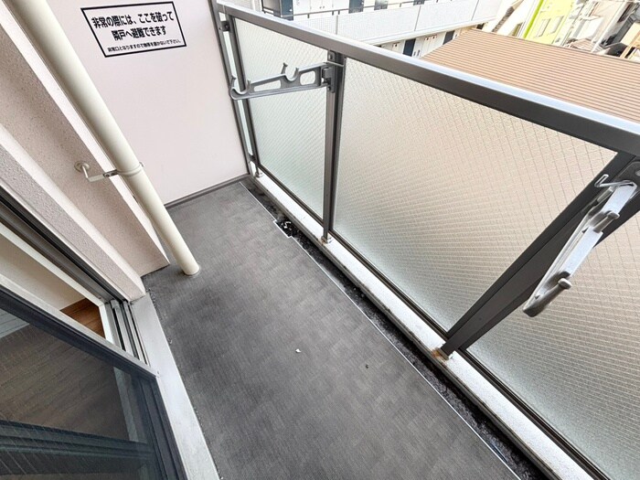 物件内観写真16　(ベランダ・バルコニー)