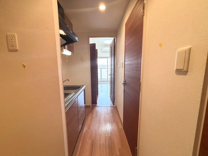 物件内観写真19　(廊下)