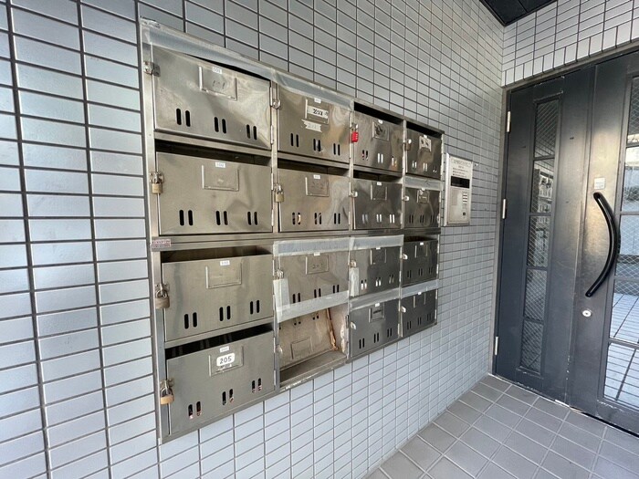 物件外観写真4　(建物設備)