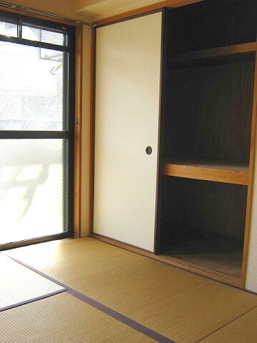 物件内観写真16　(居室)