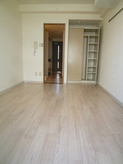 物件内観写真11　(居室)