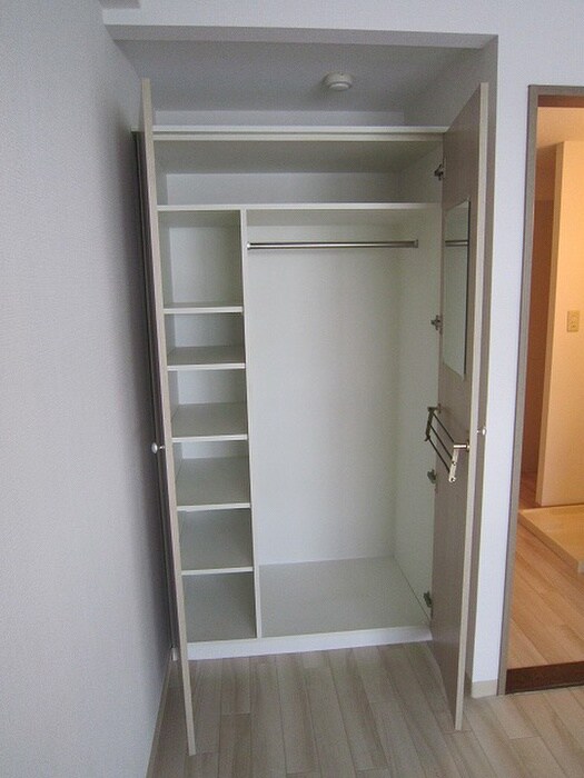 物件内観写真14　(収納)