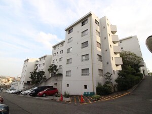 千里月見ヶ丘ハイツＡ棟(I　302)外観写真
