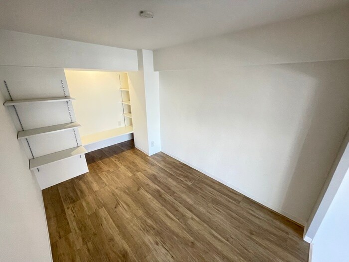 物件内観写真8　(居室)