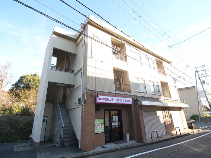 物件外観写真1　(外観写真)