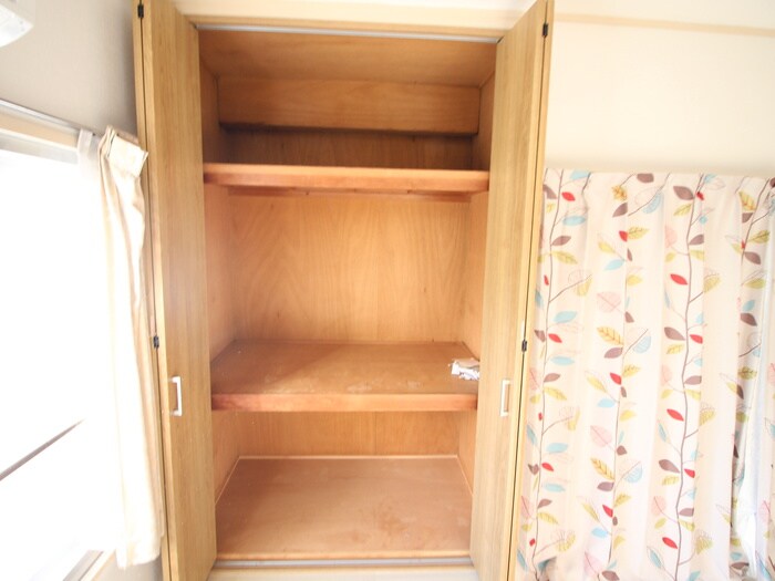 物件内観写真15　(収納)