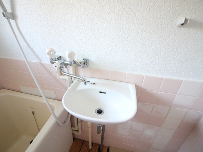物件内観写真18　(洗面)