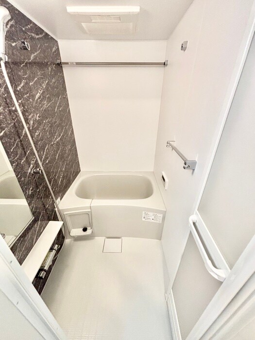 物件内観写真8　(バス／シャワールーム等)