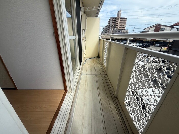 物件内観写真12　(ベランダ・バルコニー)