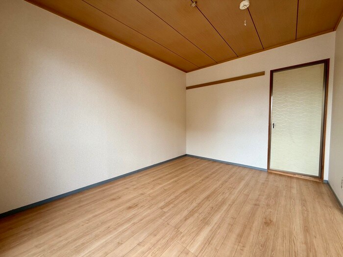 物件内観写真14　(居室)