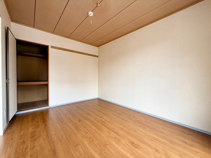 物件内観写真15　(居室)