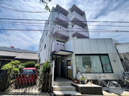 ドミール松田外観写真