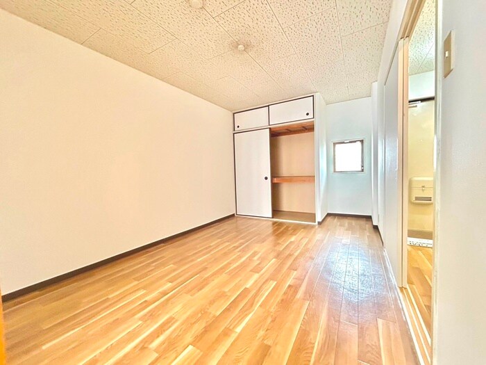 物件内観写真13　(居室)