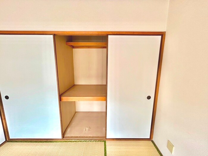 物件内観写真15　(収納)