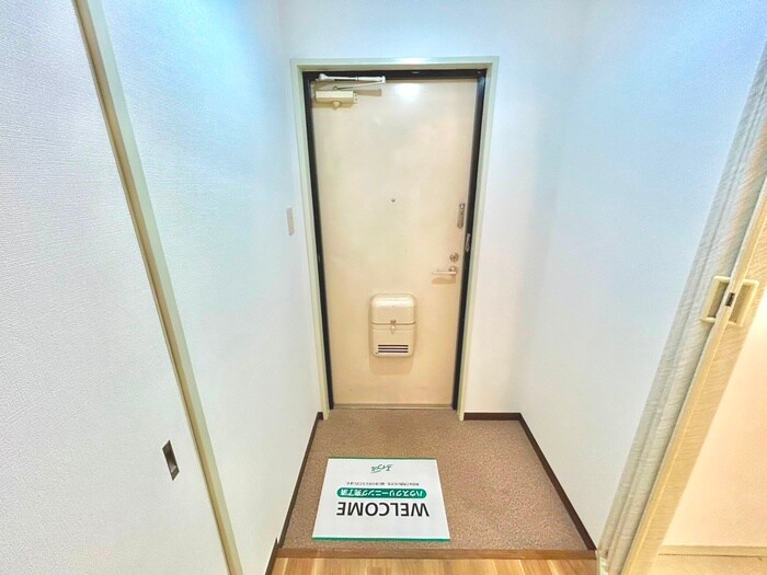 物件内観写真20　(玄関)