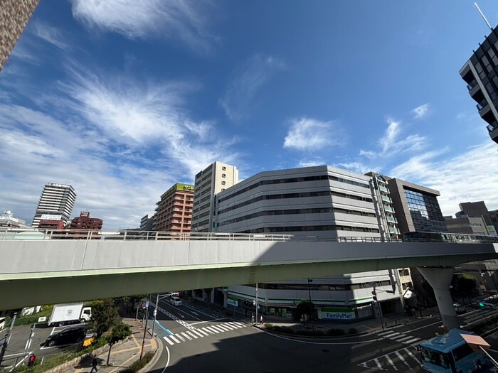 物件内観写真16　(室内からの展望)