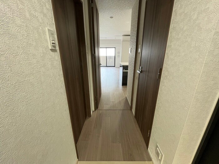 物件内観写真18　(廊下)