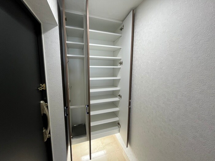 物件内観写真19　(靴箱)