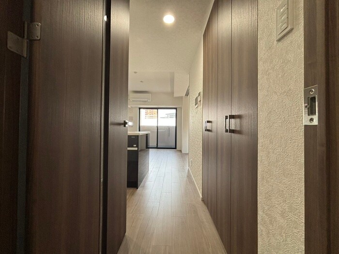 物件内観写真20　(廊下)