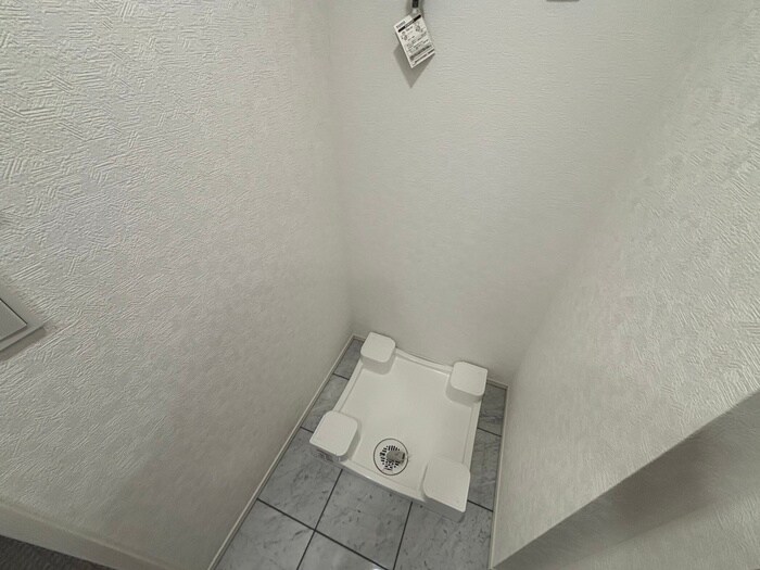 物件内観写真21　(洗濯機置場)