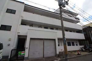 クインズ朋来外観写真
