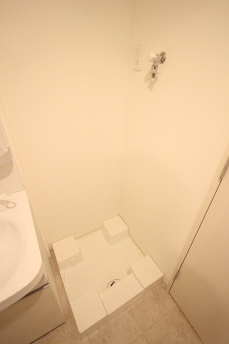 物件内観写真19　(洗濯機置場)