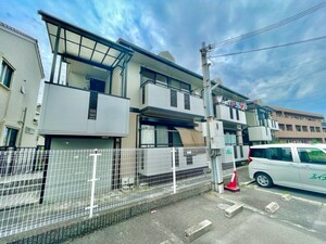 グランドソレーユB外観写真