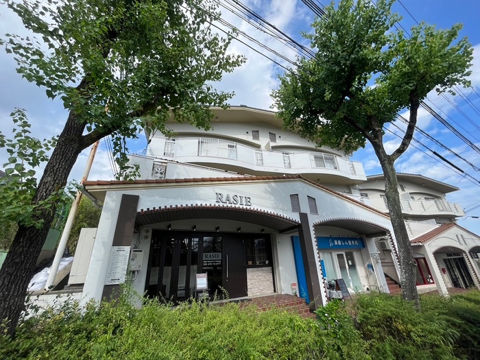 物件外観写真5　(周辺環境)