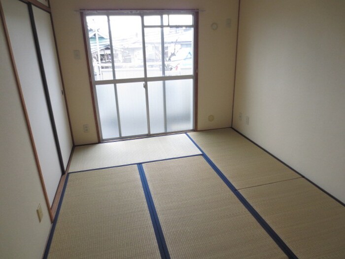 物件内観写真10　(居室)