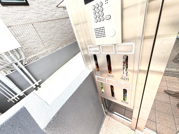 物件外観写真4　(建物設備)