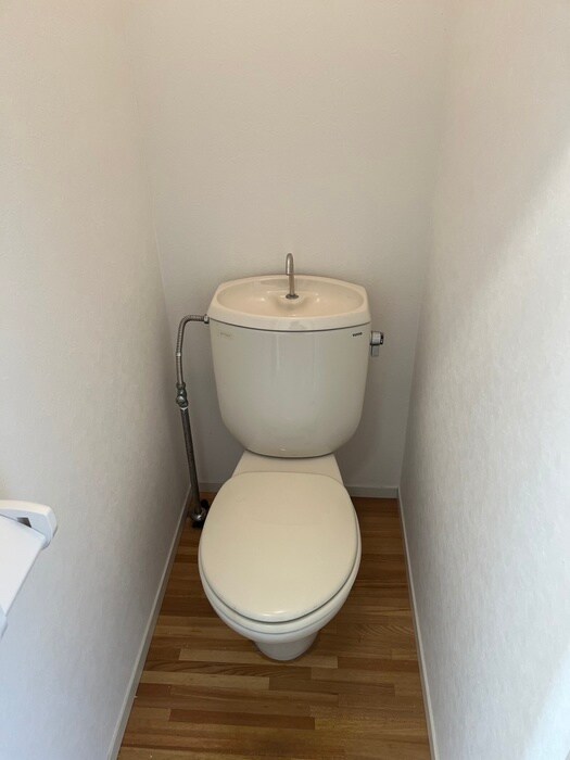 物件内観写真10　(トイレ)