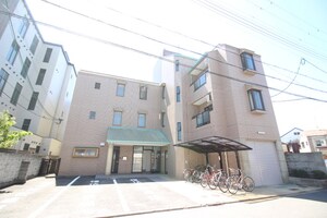 カーサ清明外観写真