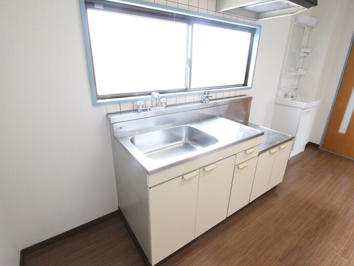 物件内観写真9　(キッチン)