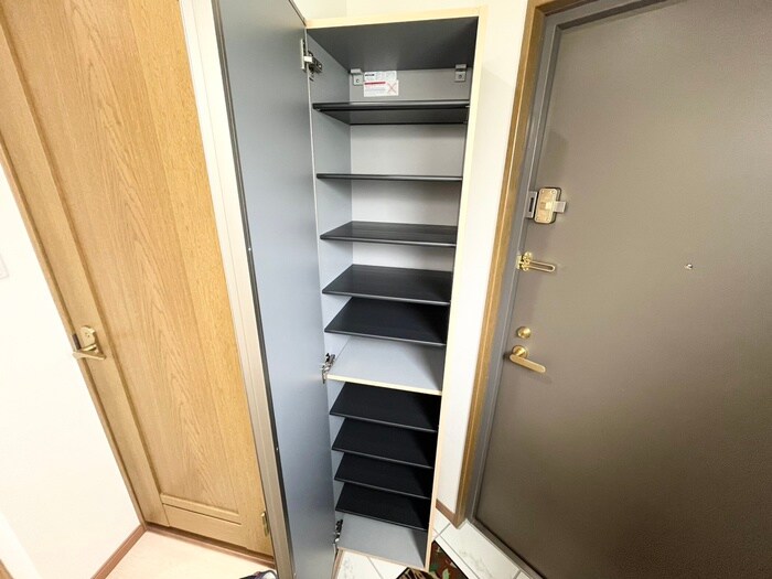 物件内観写真22　(靴箱)