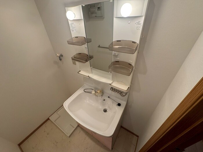 物件内観写真12　(洗面)