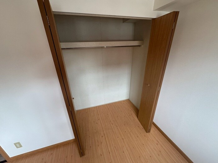 物件内観写真14　(収納)