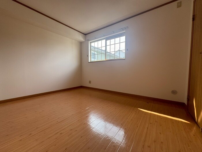 物件内観写真21　(居室)