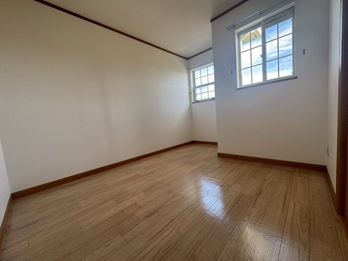 物件内観写真22　(居室)