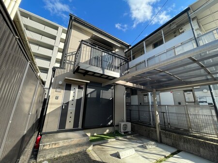 太秦下角田町北尾様貸家外観写真