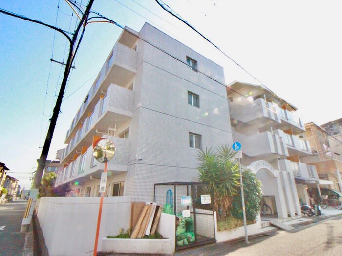 物件外観写真2　(外観写真)