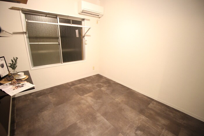 物件内観写真17　(居室)