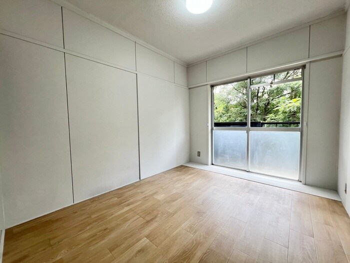 物件内観写真17　(居室)