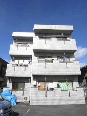 サンハイムあざみ外観写真