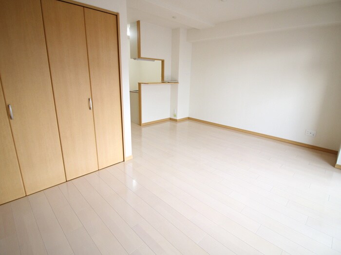 物件内観写真13　(居室)