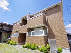 メゾングラ－ス淀下津外観写真