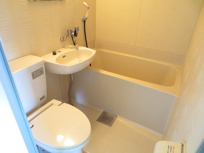 物件内観写真10　(バス／シャワールーム等)