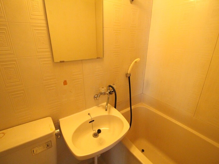 物件内観写真12　(洗面)