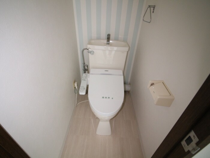 物件内観写真12　(トイレ)