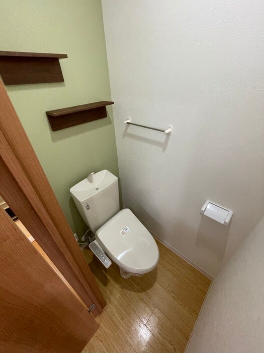 物件内観写真10　(トイレ)