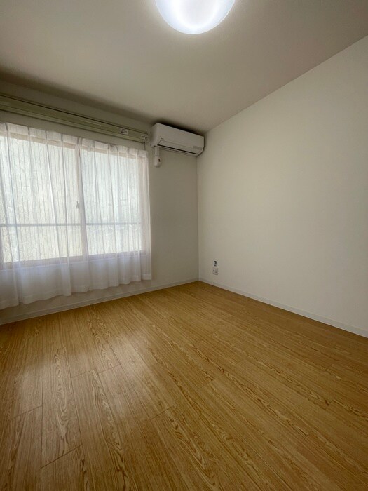 物件内観写真20　(居室)